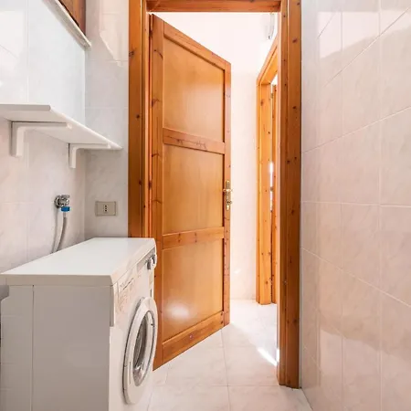 Casa A Pochi Passi Dal Centro Villasimius
